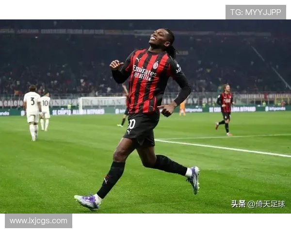 AC米兰深陷战术困局,依赖单核驱动表现波动对赛季走势形成制约 AC米兰深陷战术困局,依赖单核驱动表现波动对赛季走势形成制约