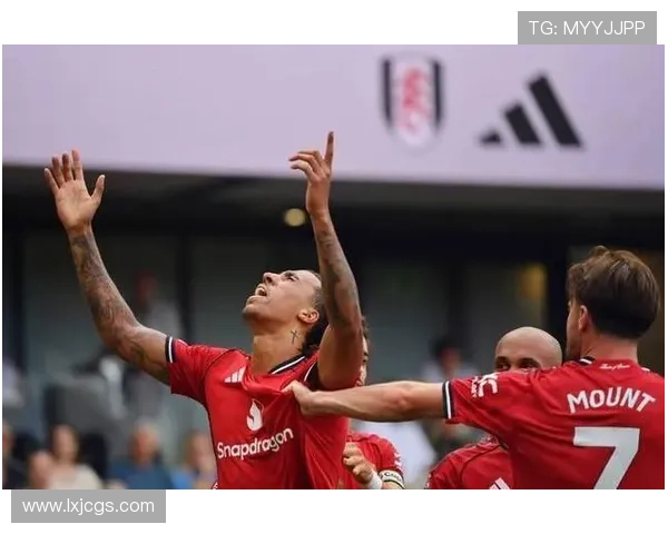 曼联进攻屡陷最后一传困局，是战术设计缺陷还是球员状态集体下滑？